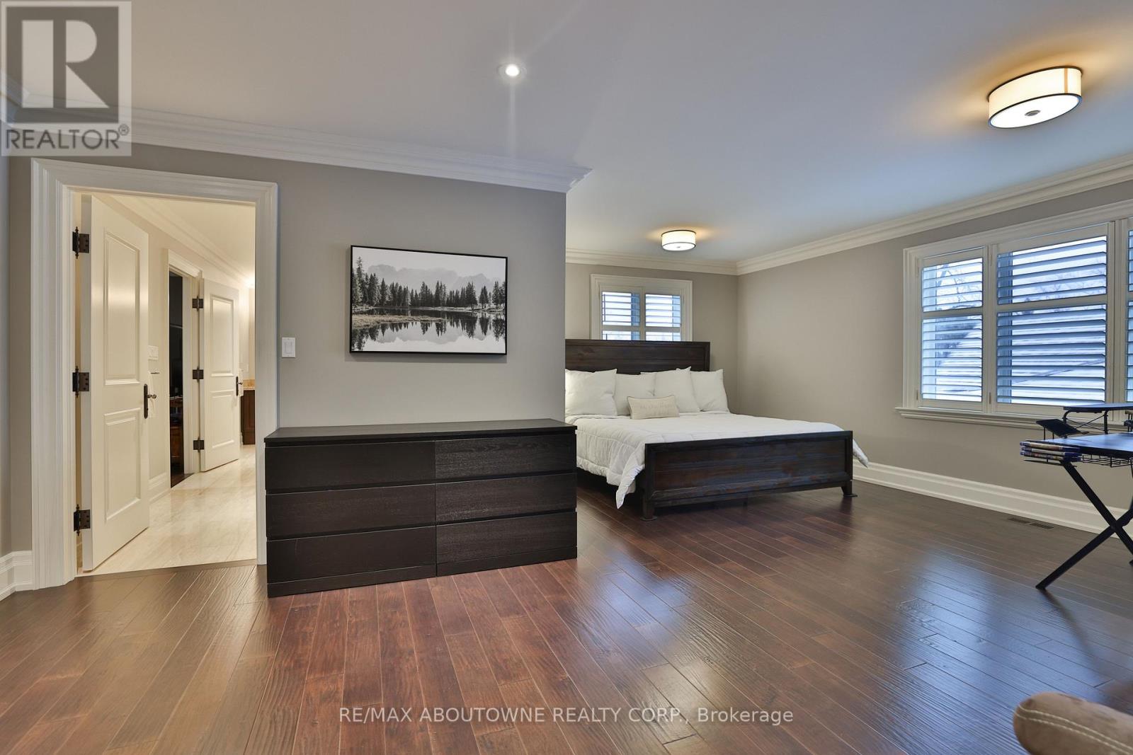 390 Seaton Drive, Oakville, Ontario  L6L 3Y2 - Photo 31 - W12834934