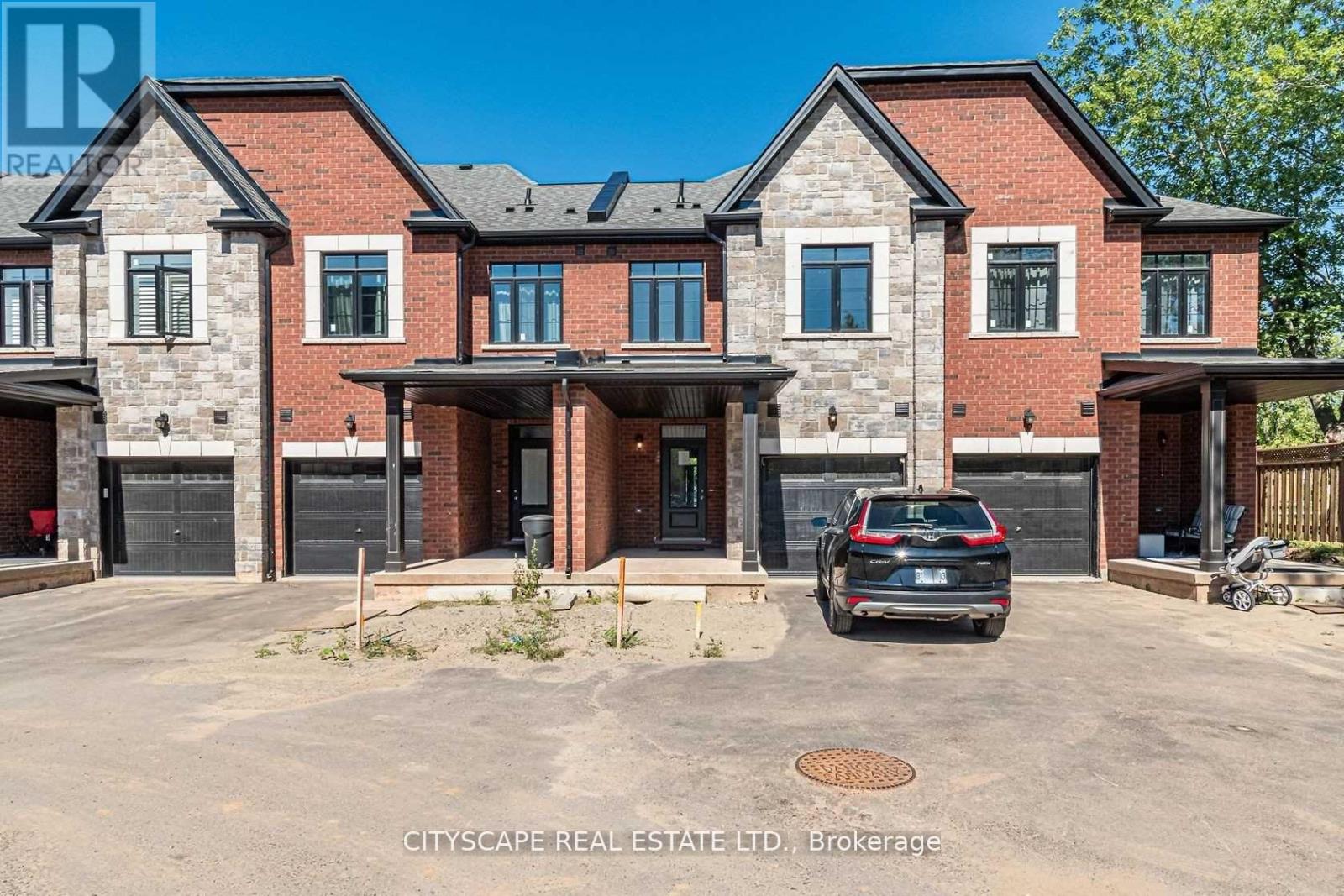 5228 PINEDALE DRIVE, Burlington, Ontario