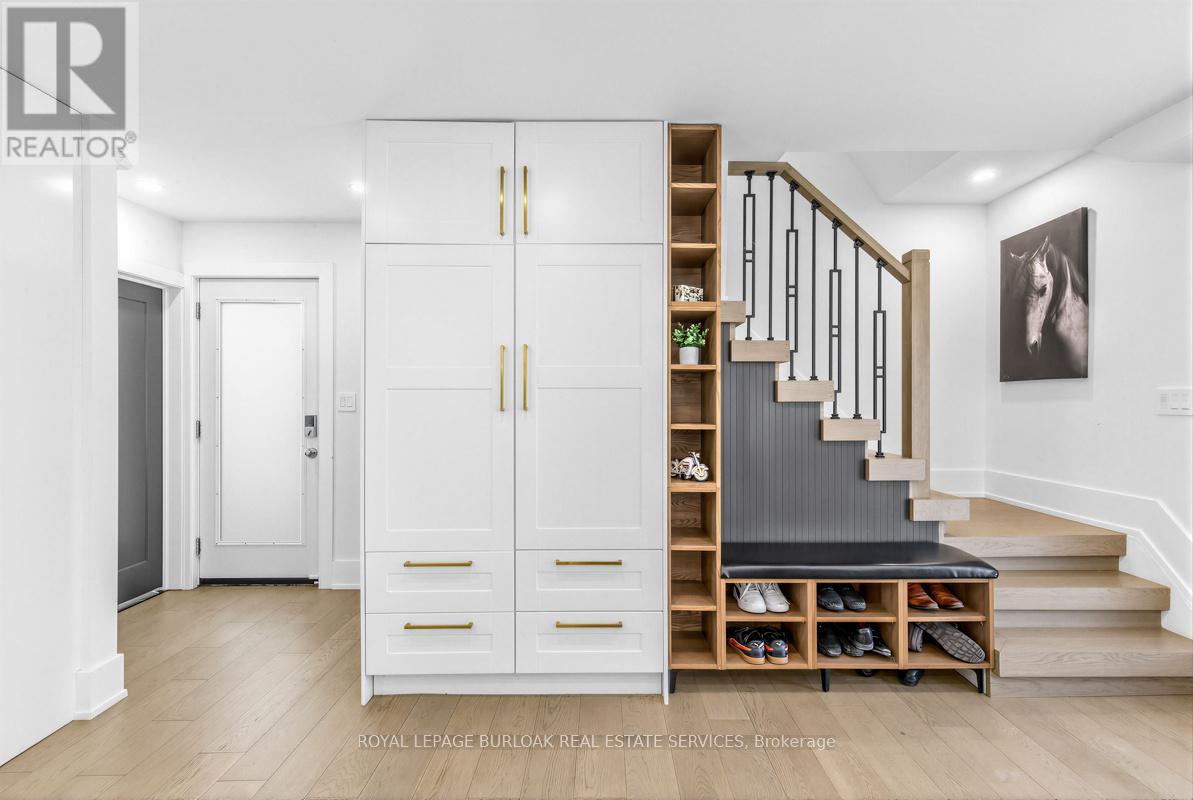 83 Shendale Drive, Toronto, Ontario  M9W 2B6 - Photo 13 - W12834974