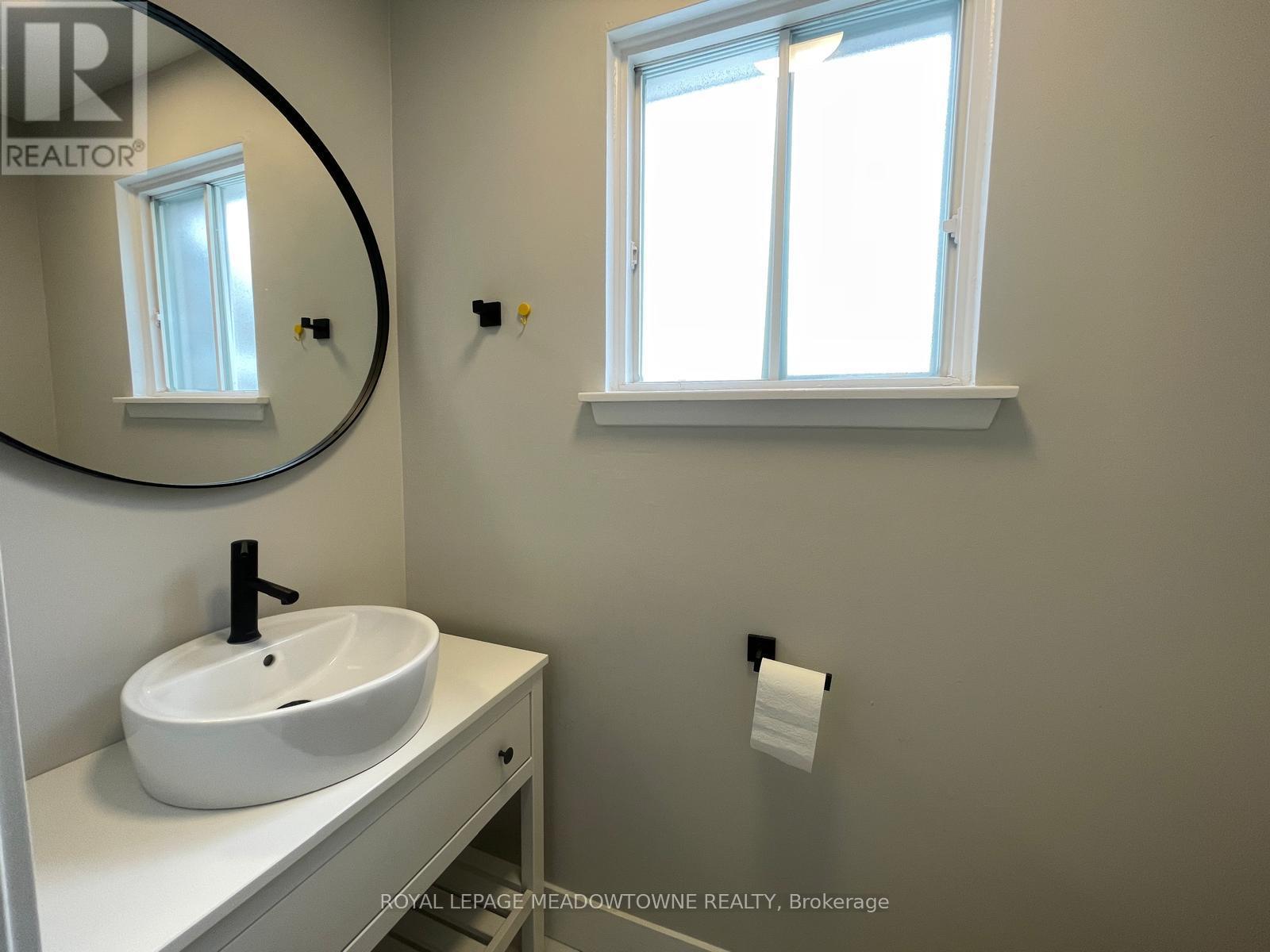 742 Coulson Avenue, Milton, Ontario  L9T 4J4 - Photo 13 - W12834990