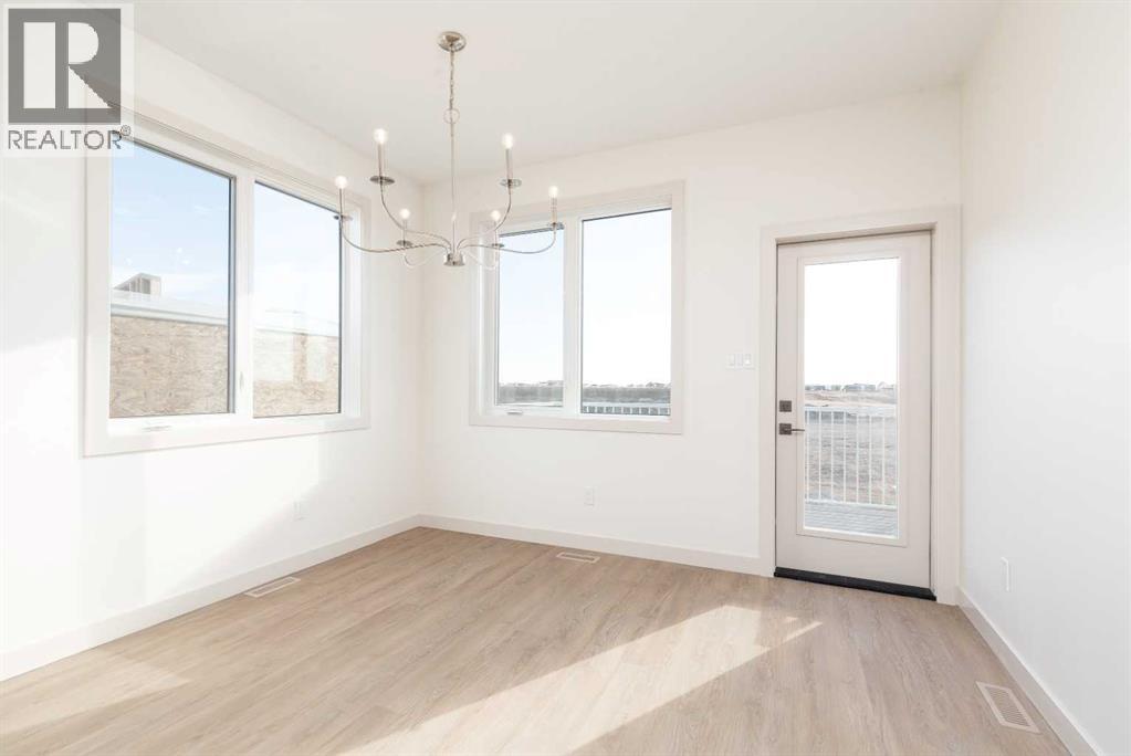 566 Malahat Green W, Lethbridge, Alberta  T1J 5H1 - Photo 9 - A2285039