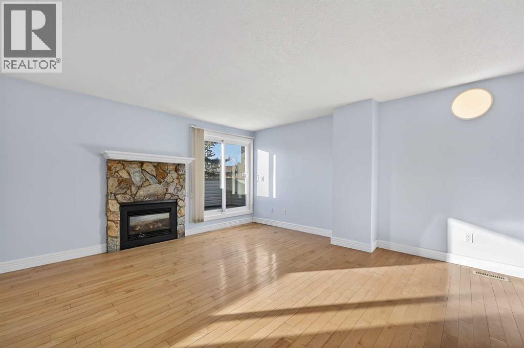 211, 25 Glamis Green Sw, Calgary, Alberta T3E 6T9 - Photo 28 - A2279840