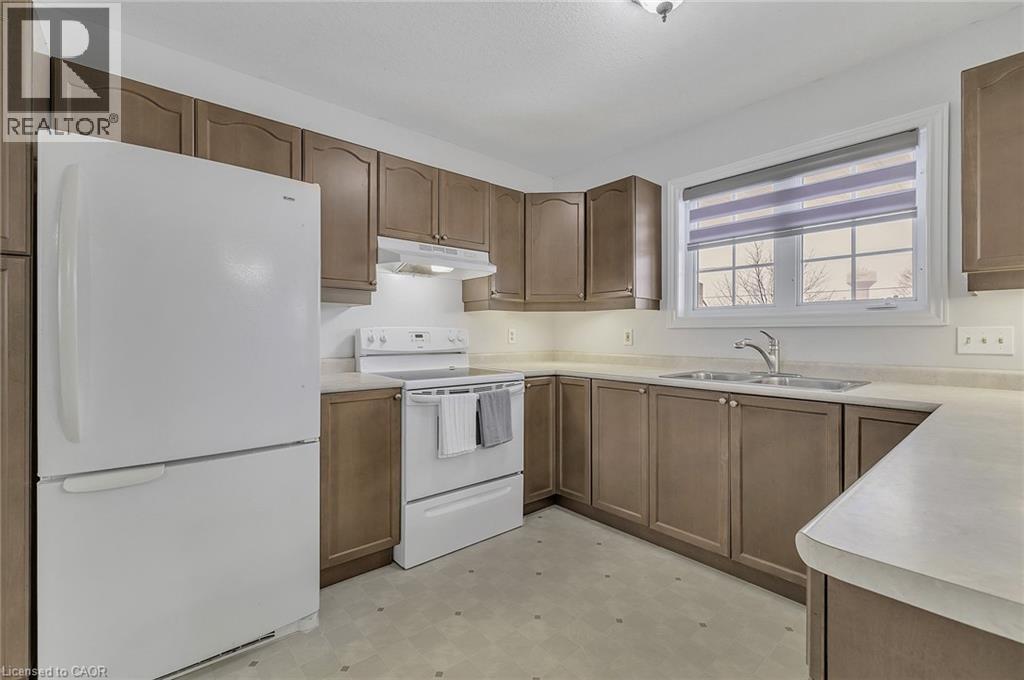 725 Binning Street W, Listowel, Ontario  N4W 1H3 - Photo 6 - 40806942