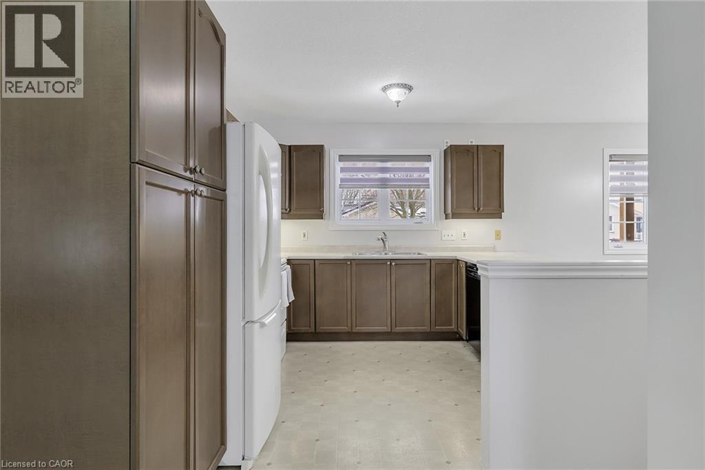 725 Binning Street W, Listowel, Ontario  N4W 1H3 - Photo 8 - 40806942