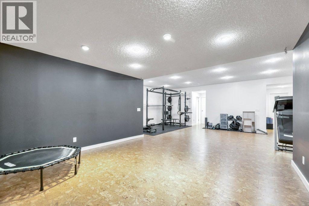 360 Parkmere Green, Chestermere, Alberta  T1X 1V6 - Photo 32 - A2281387