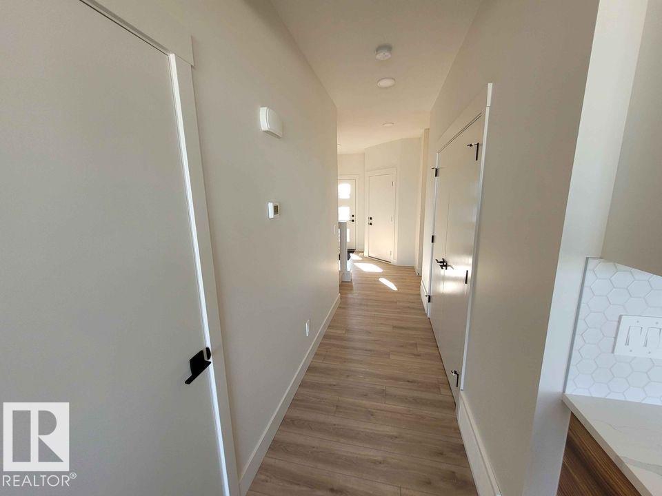 1009 Goldfinch Wy Nw, Edmonton, Alberta  T5S 0P9 - Photo 9 - E4475495