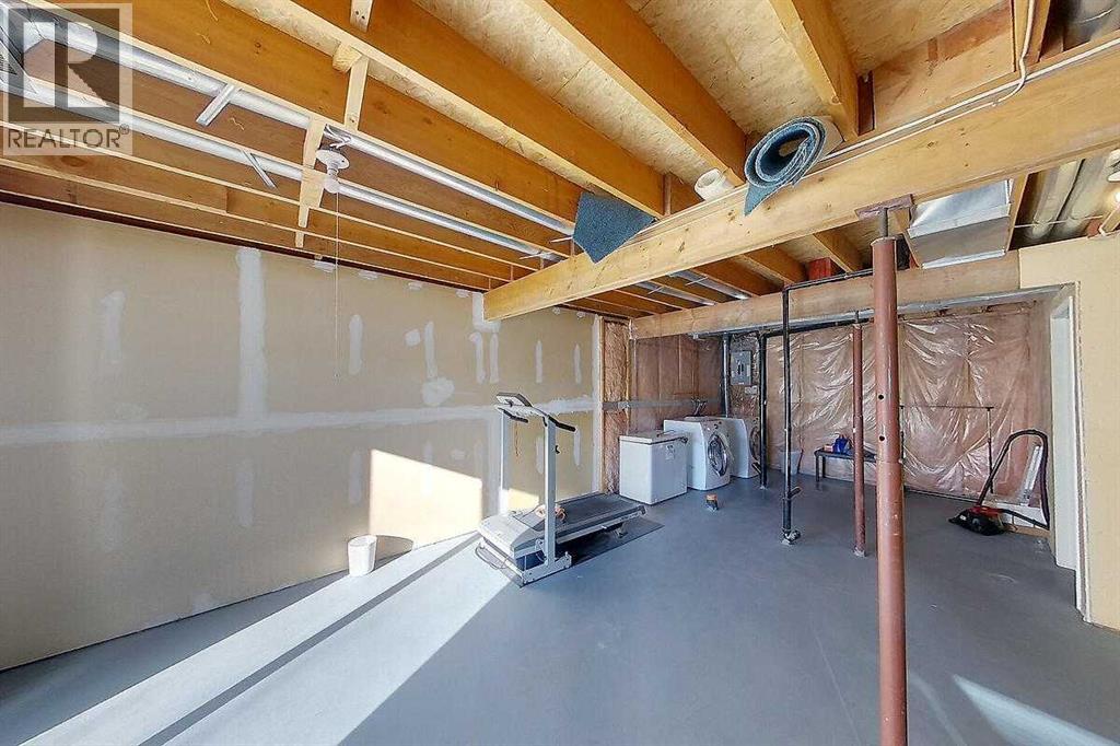 317 Sandringham Road Nw, Calgary, Alberta  T3K 3Z1 - Photo 28 - A2285975