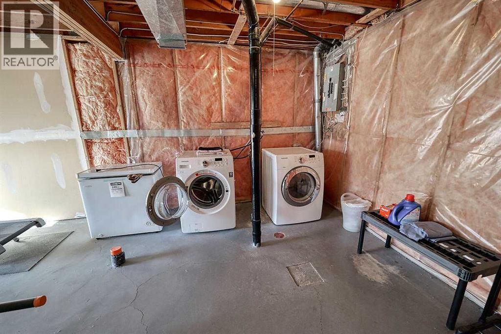 317 Sandringham Road Nw, Calgary, Alberta  T3K 3Z1 - Photo 32 - A2285975