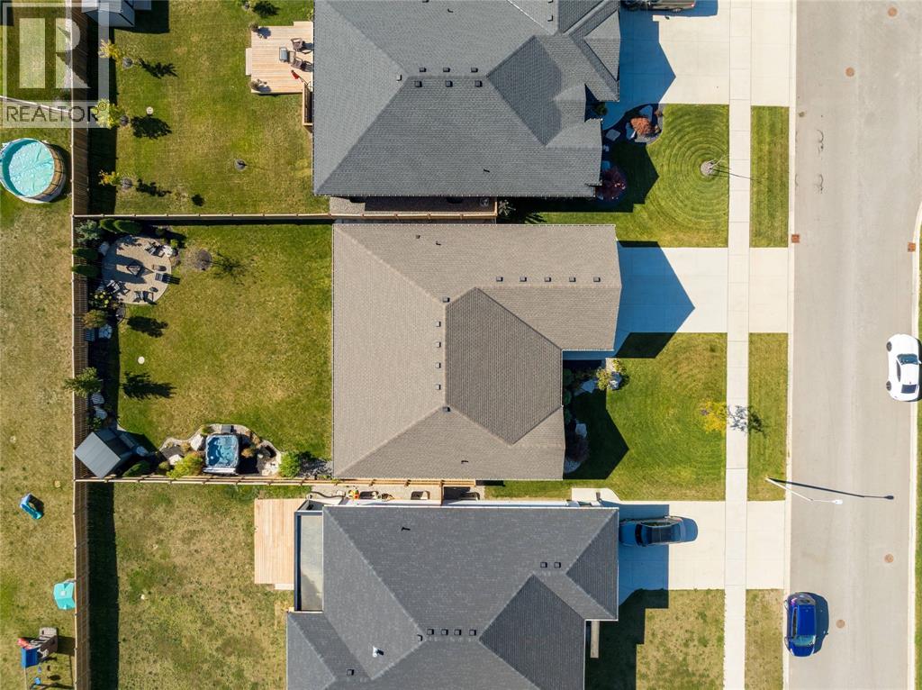 3591 Mia Lane, Plympton-Wyoming, Ontario  N0N 1E0 - Photo 38 - 26004104