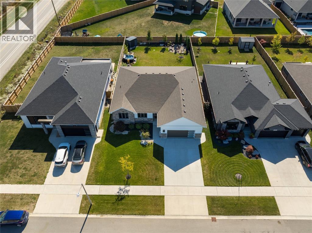 3591 Mia Lane, Plympton-Wyoming, Ontario  N0N 1E0 - Photo 41 - 26004104