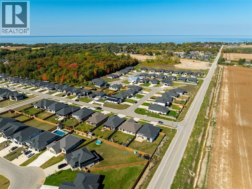 3591 Mia Lane, Plympton-Wyoming, Ontario  N0N 1E0 - Photo 43 - 26004104