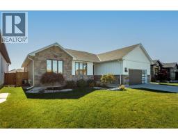 3591 MIA LANE, Plympton-Wyoming, Ontario