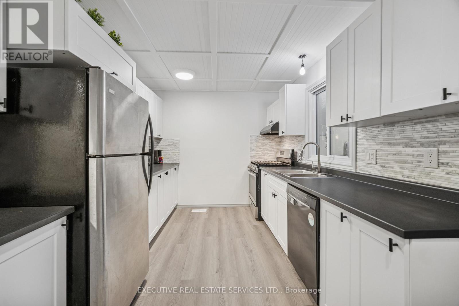 22 - 100 Bluevale Street N, Waterloo, Ontario  N2J 4M9 - Photo 16 - X12834960