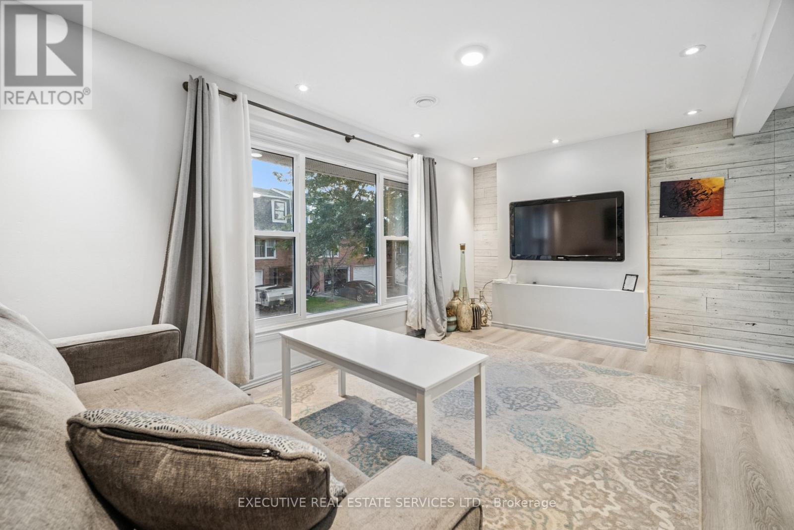 22 - 100 Bluevale Street N, Waterloo, Ontario  N2J 4M9 - Photo 23 - X12834960