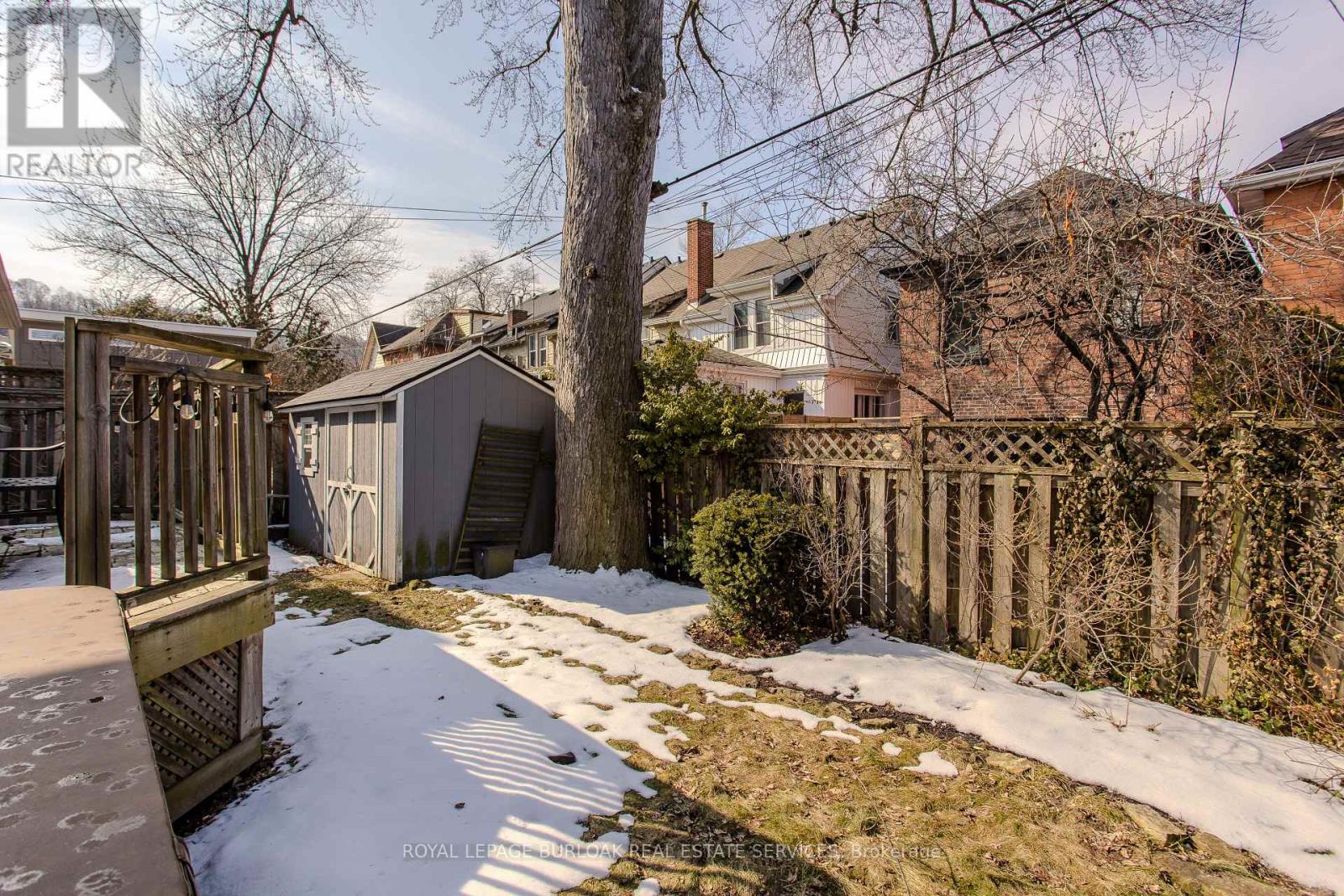 8 Mapleside Avenue, Hamilton, Ontario  L8P 3Y5 - Photo 35 - X12834968