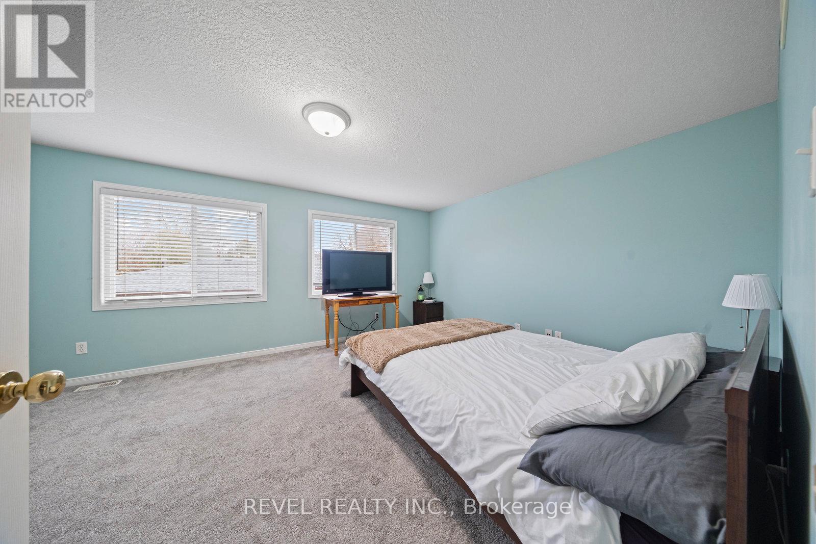 24 - 120 Dudhope Avenue, Cambridge, Ontario N1R 4T7 - Photo 22 - X12834998