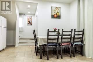 5802 North Street N, Niagara Falls, Ontario  L2G 1J6 - Photo 2 - X12835018