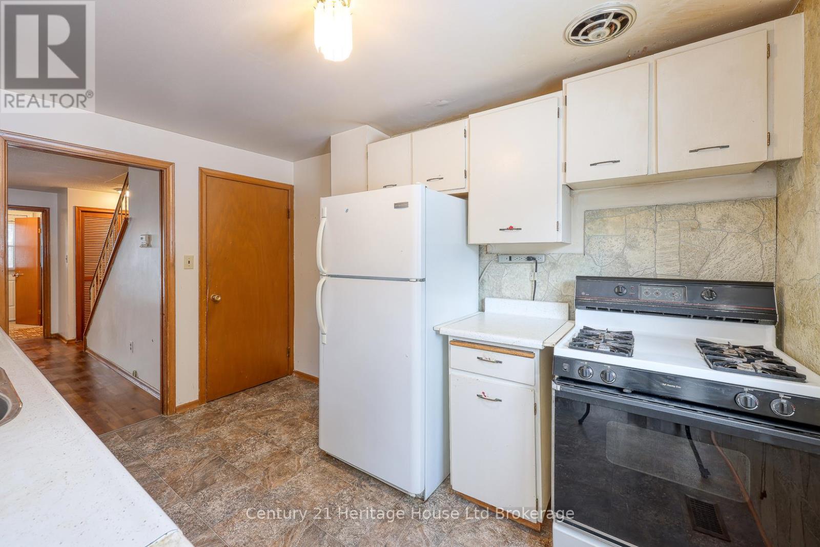 4 - 85 Springbank Avenue, Woodstock, Ontario  N4S 7P7 - Photo 10 - X12835080