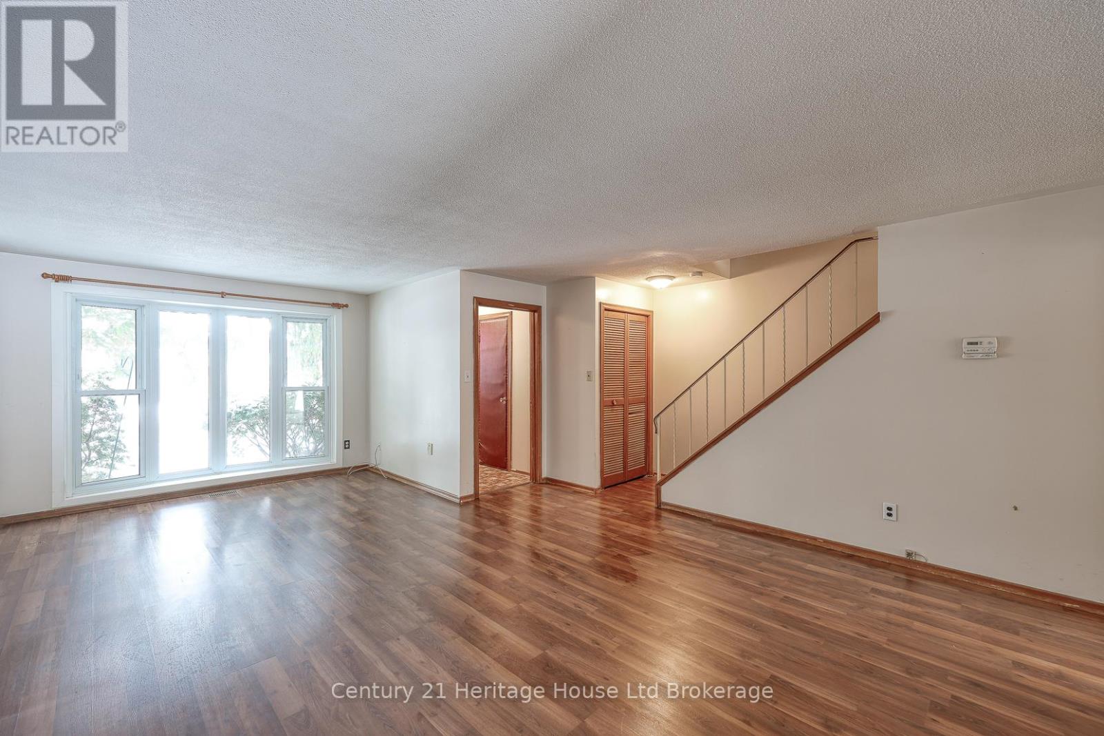 4 - 85 Springbank Avenue, Woodstock, Ontario  N4S 7P7 - Photo 6 - X12835080