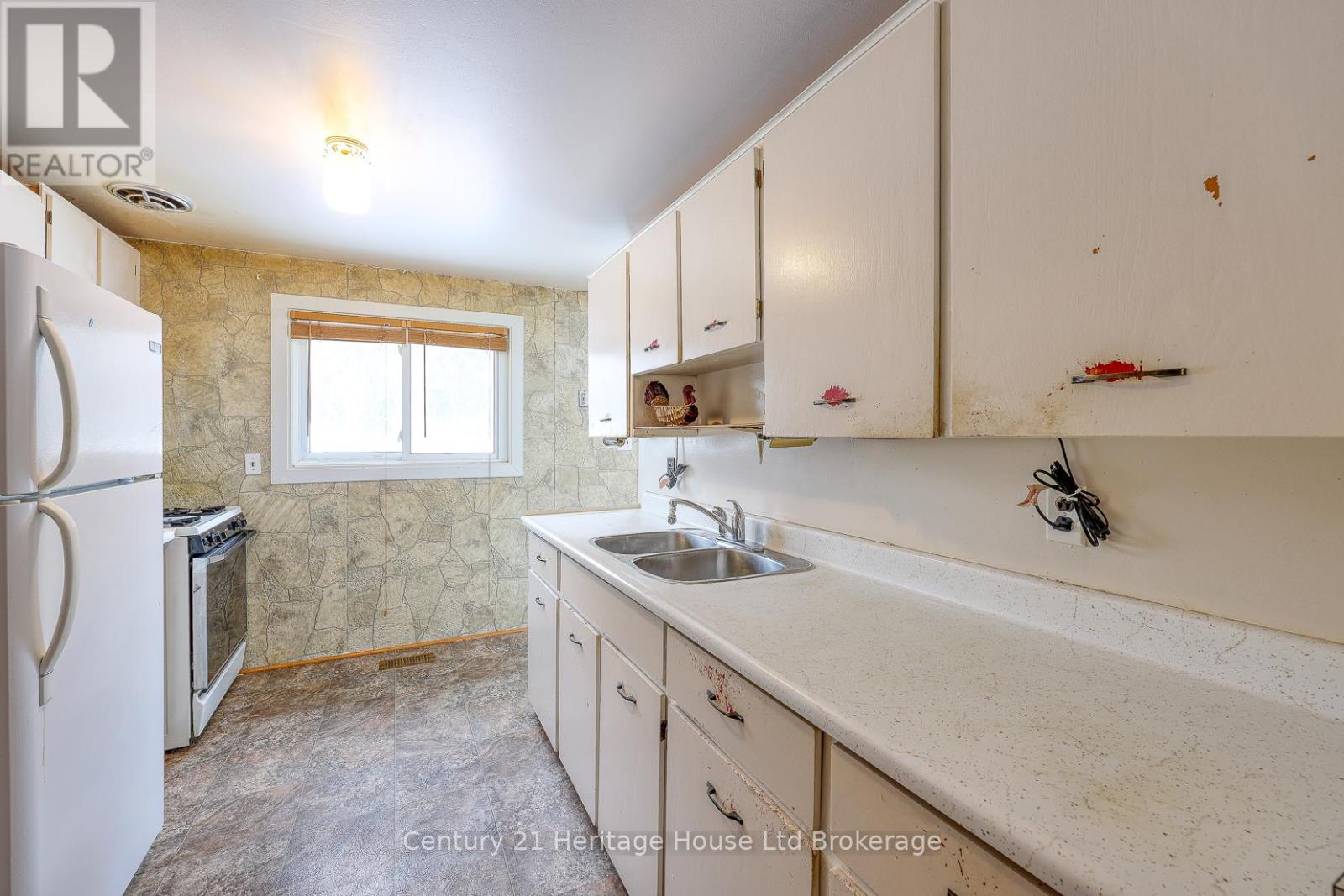 4 - 85 Springbank Avenue, Woodstock, Ontario  N4S 7P7 - Photo 9 - X12835080