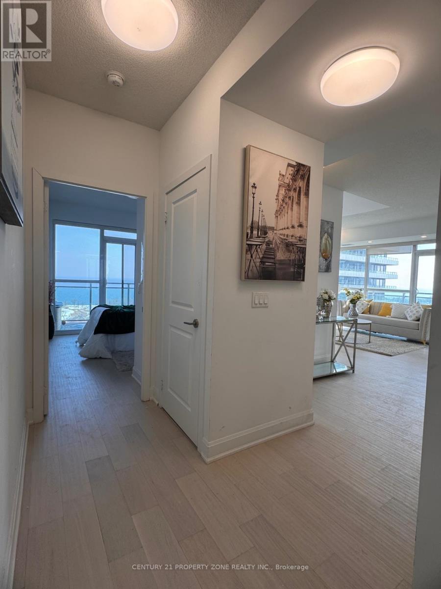 1310 - 33 Shore Breeze Drive, Toronto, Ontario  M8V 0G1 - Photo 10 - W12637086