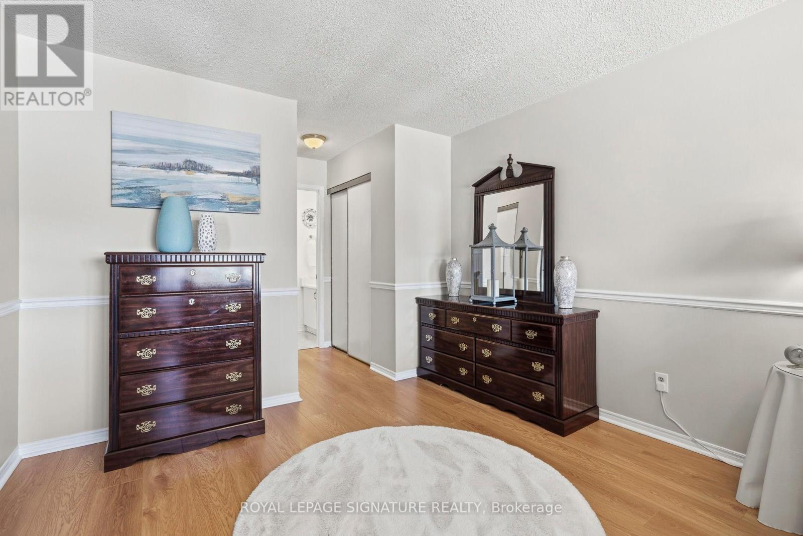 18 Webster Way, Halton Hills, Ontario  L7G 5J7 - Photo 27 - W12833964