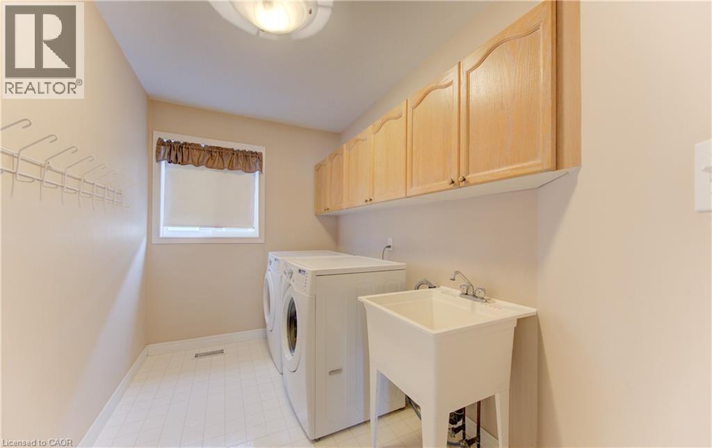 603 Salzburg Drive, Waterloo, Ontario  N2V 2L5 - Photo 20 - 40808780