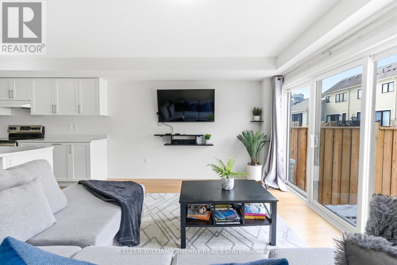 133 Sailors Landing, Clarington, Ontario  L1C 7G4 - Photo 8 - E12835084