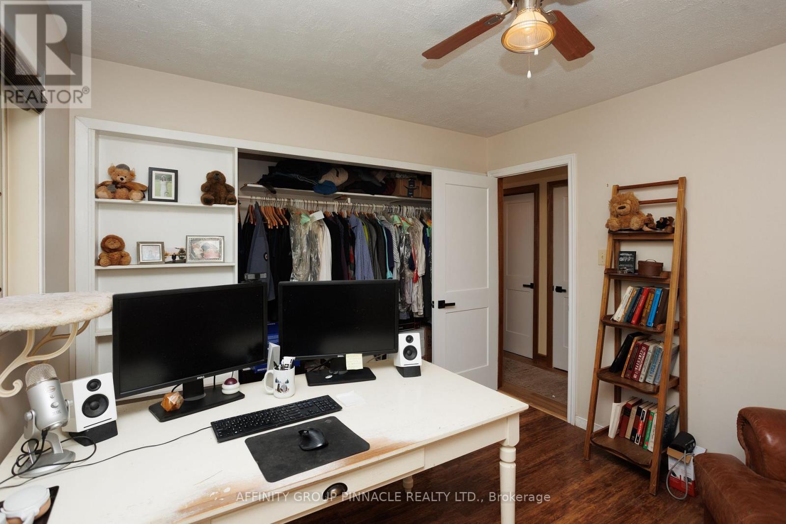 1385 Furniss Drive, Ramara (Brechin), Ontario  L0K 1B0 - Photo 26 - S12835290