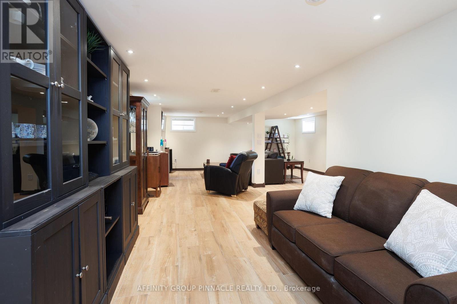 1385 Furniss Drive, Ramara (Brechin), Ontario  L0K 1B0 - Photo 30 - S12835290