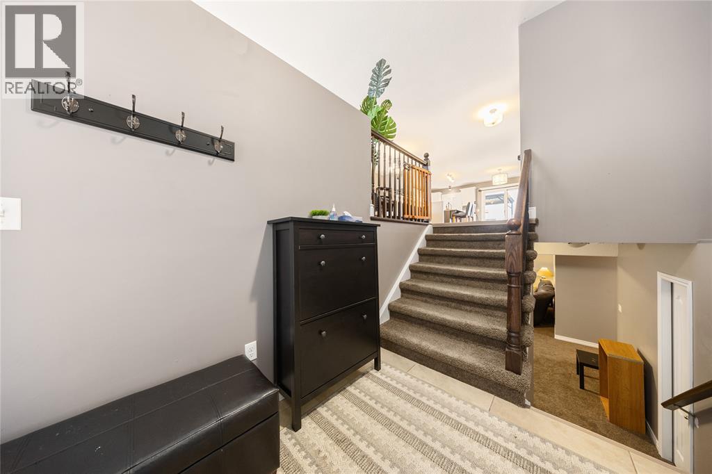 4015 Rosemount Drive, Petrolia, Ontario  N0N 1R0 - Photo 4 - 25031183