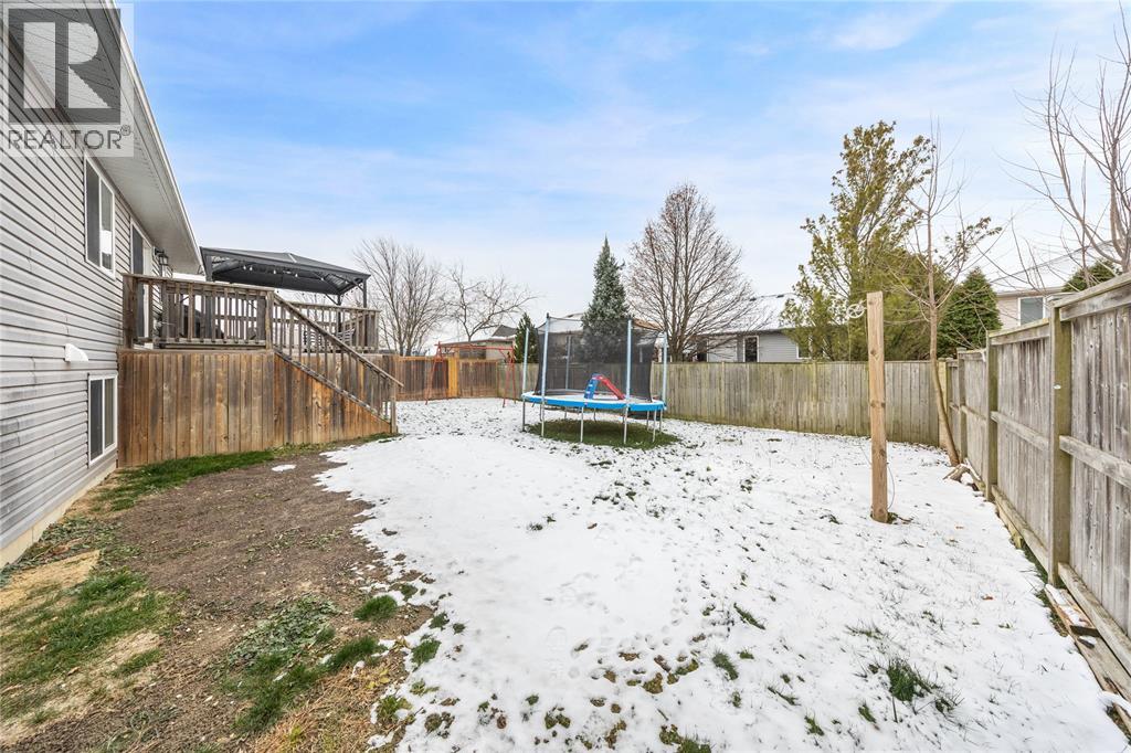 4015 Rosemount Drive, Petrolia, Ontario  N0N 1R0 - Photo 30 - 25031183