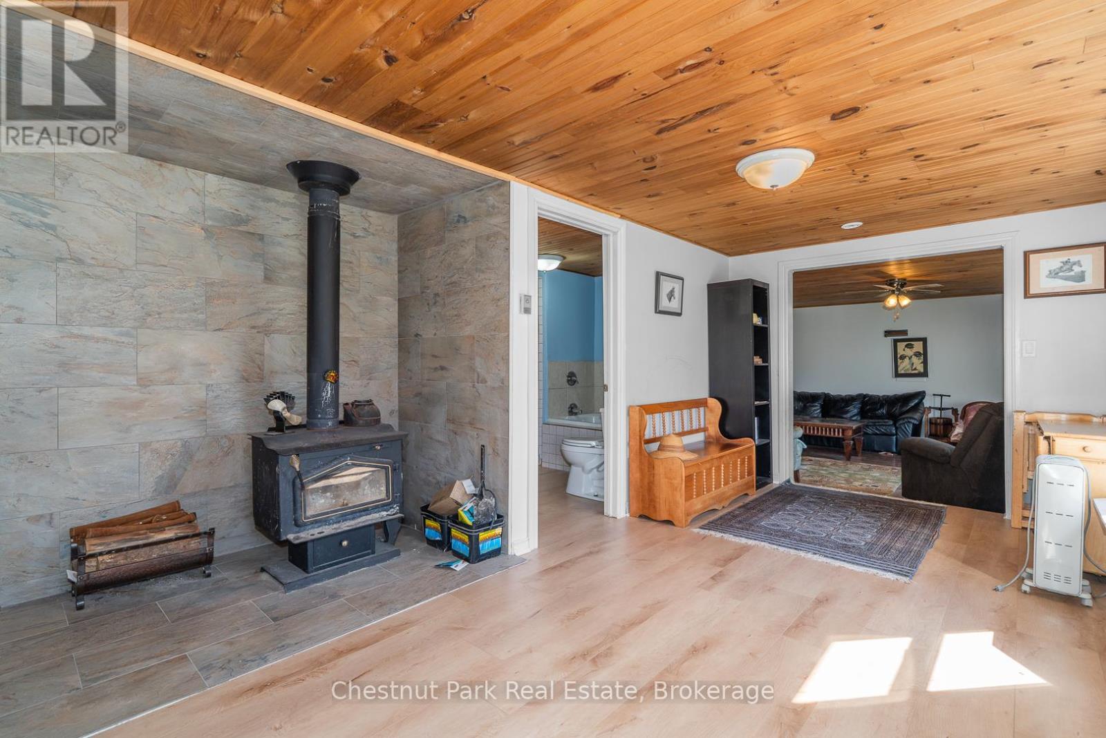 1190 Hekkla Road, Muskoka Lakes, Ontario  P0C 1J0 - Photo 13 - X12835060