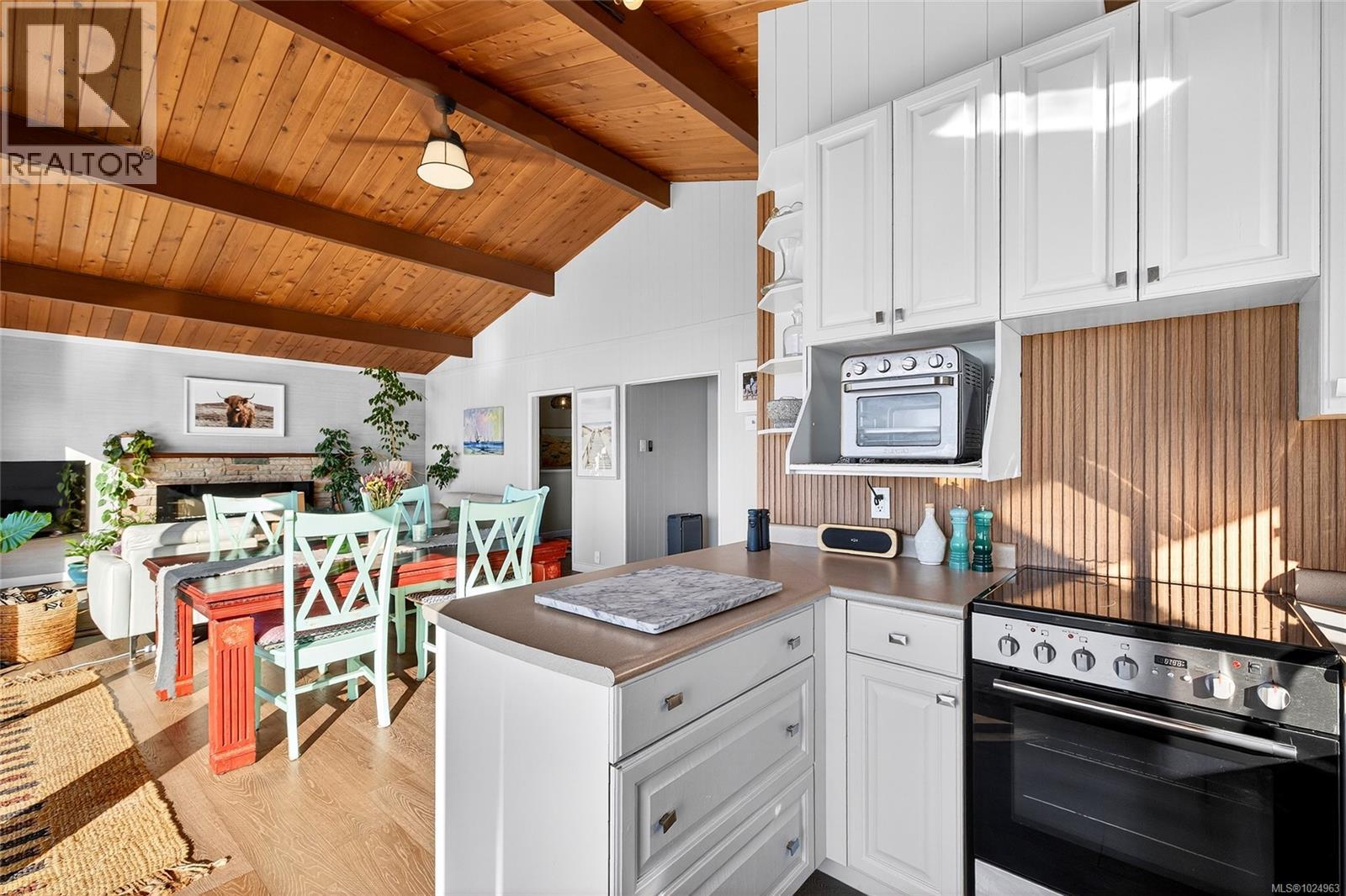 285 Mountain Park Dr, Salt Spring, British Columbia  V8K 1G3 - Photo 18 - 1024963