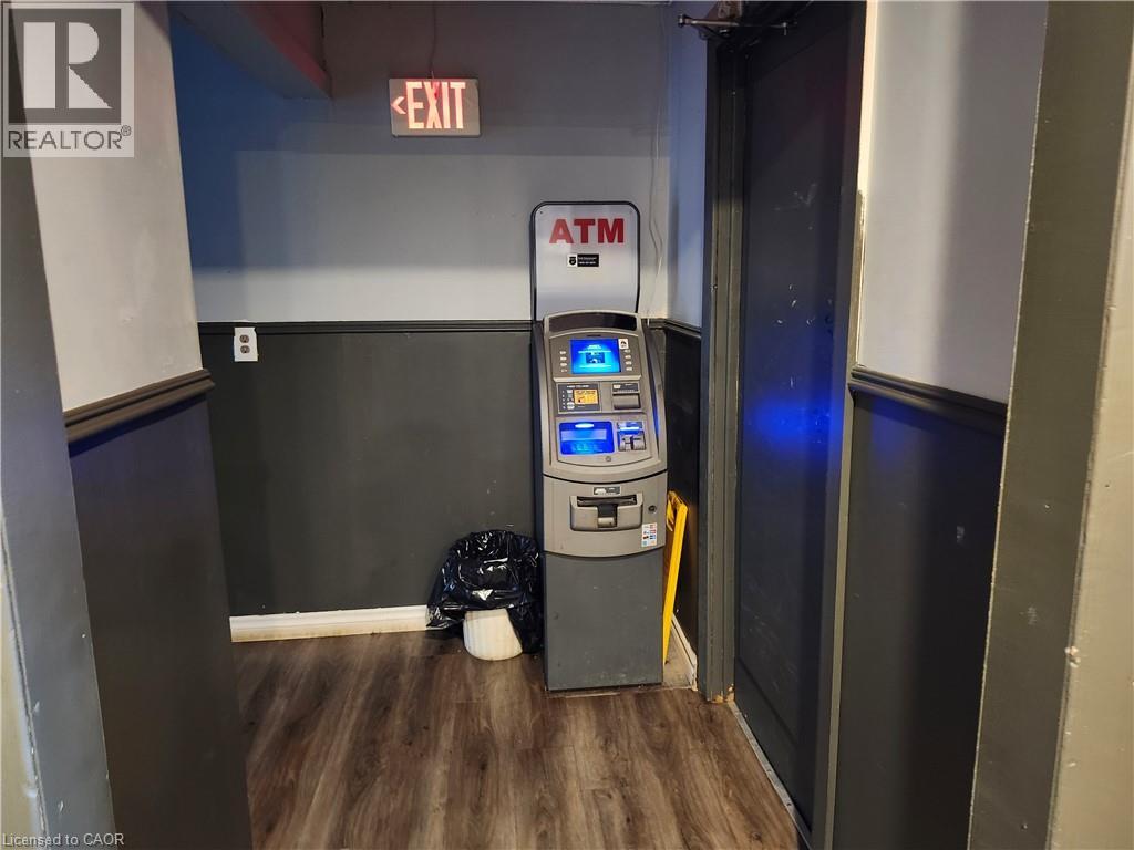 49 Scott Street W Unit# A, St. Catharines, Ontario  L2R 1E1 - Photo 13 - 40808287