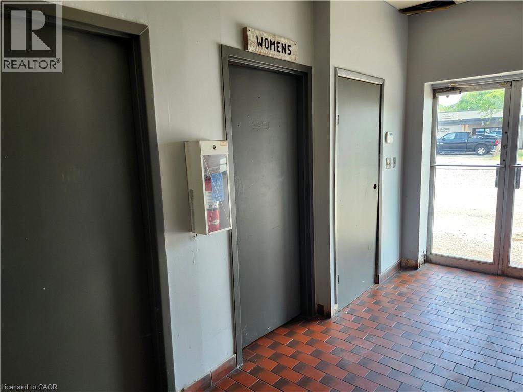 49 Scott Street W Unit# A, St. Catharines, Ontario  L2R 1E1 - Photo 15 - 40808287