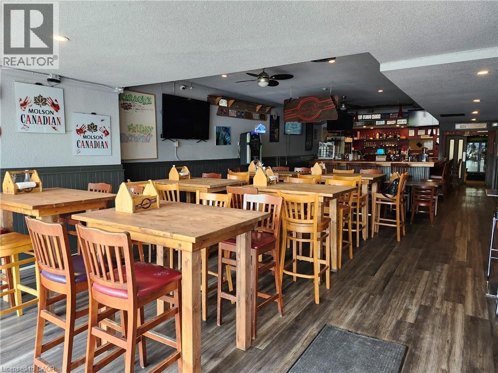 49 Scott Street W Unit# A, St. Catharines, Ontario  L2R 1E1 - Photo 5 - 40808287