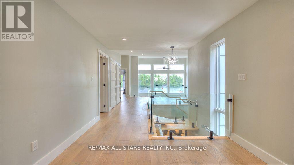 87 Riverside Drive, Kawartha Lakes, Ontario  K0M 1A0 - Photo 27 - X12835078