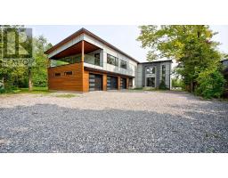 87 RIVERSIDE DRIVE, Kawartha Lakes, Ontario