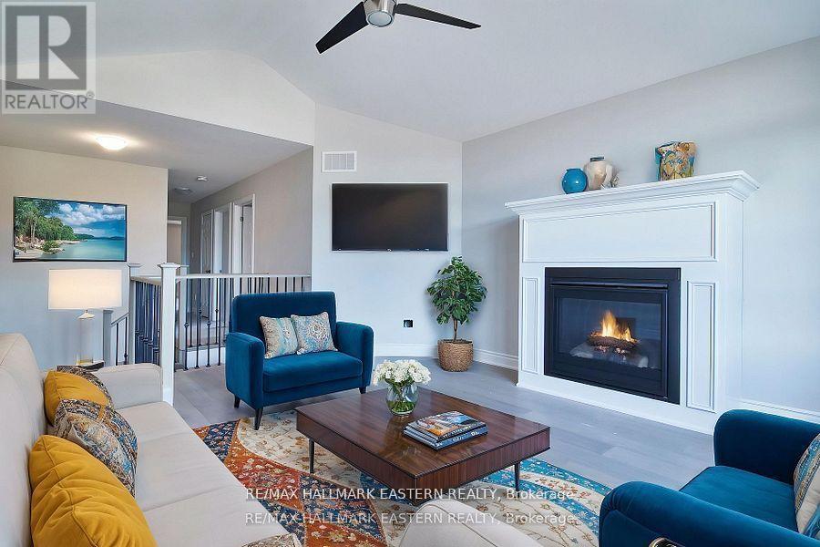 30 Coldbrook Drive, Cavan Monaghan, Ontario  L0A 1G0 - Photo 2 - X12835254