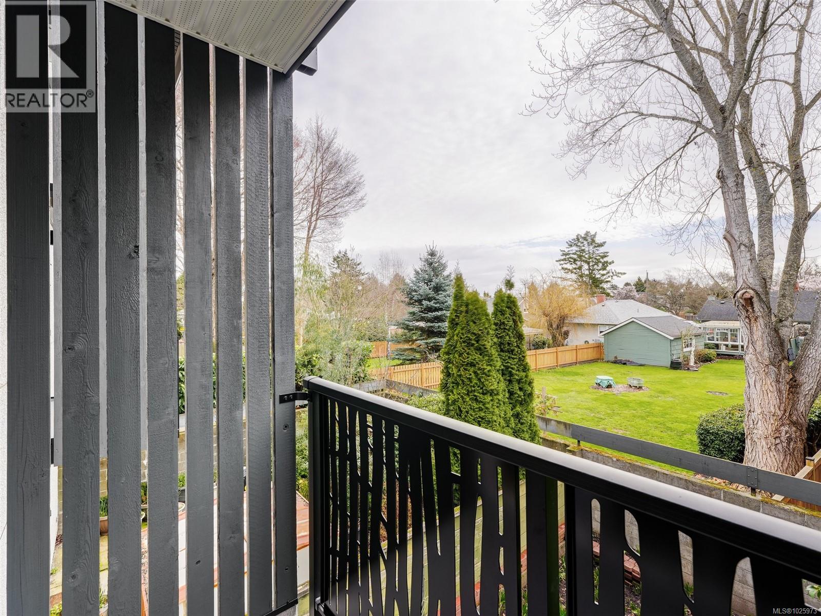 1541 North Dairy Rd, Victoria, British Columbia  V8T 3T9 - Photo 9 - 1025973