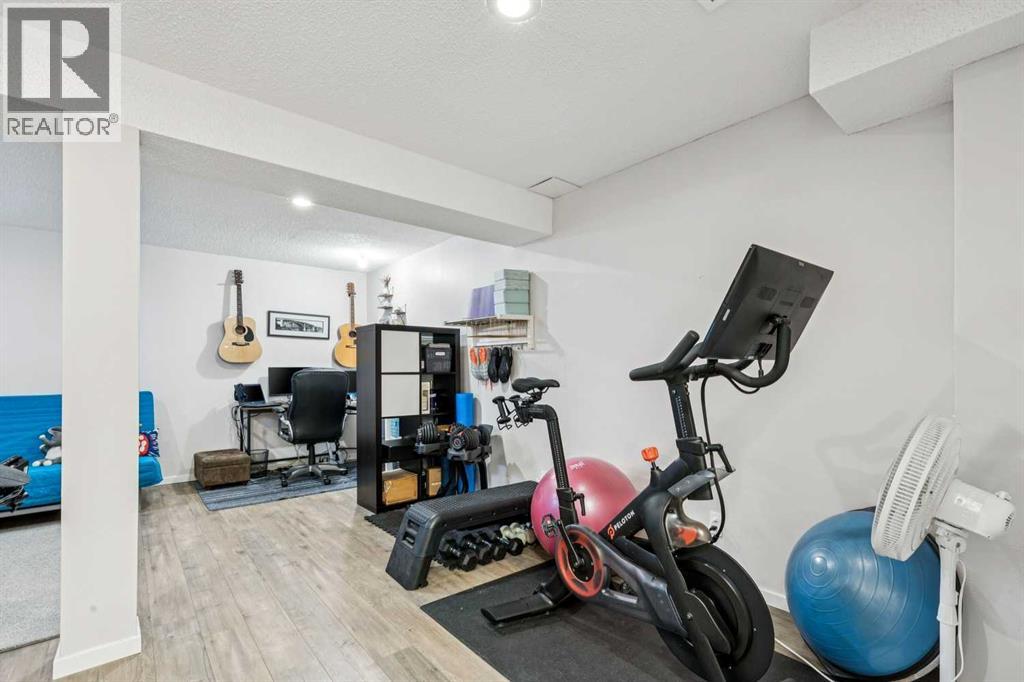 22 Hunterhorn Crescent Ne, Calgary, Alberta  T2K 6J4 - Photo 22 - A2289065