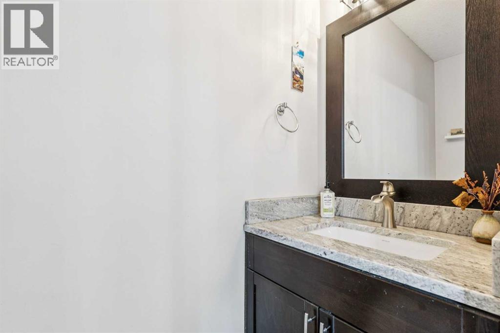 22 Hunterhorn Crescent Ne, Calgary, Alberta  T2K 6J4 - Photo 14 - A2289065