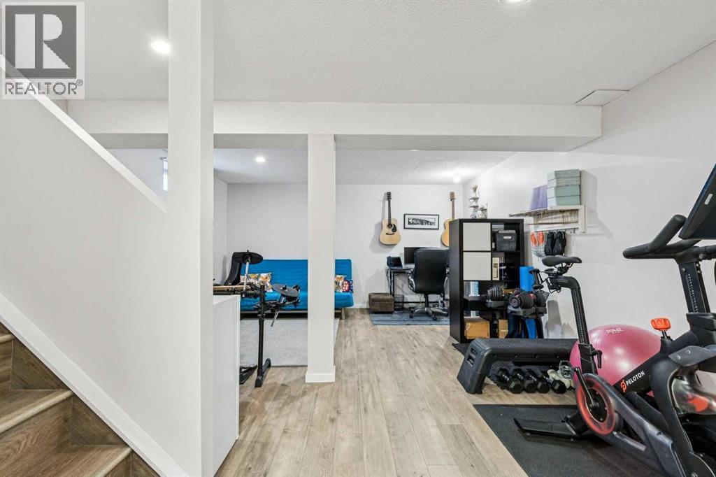 22 Hunterhorn Crescent Ne, Calgary, Alberta  T2K 6J4 - Photo 21 - A2289065