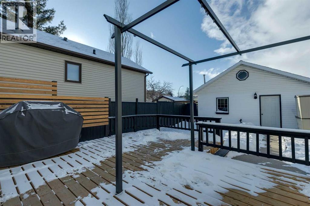 22 Hunterhorn Crescent Ne, Calgary, Alberta  T2K 6J4 - Photo 28 - A2289065