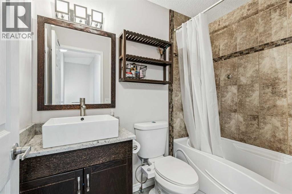 22 Hunterhorn Crescent Ne, Calgary, Alberta  T2K 6J4 - Photo 20 - A2289065