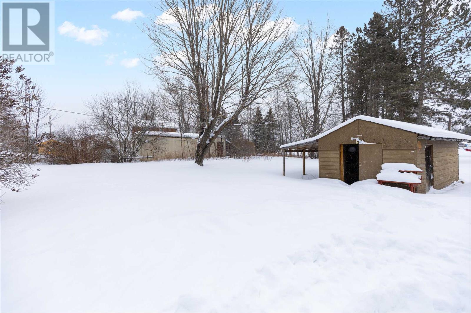 32 Main St, Iron Bridge, Ontario P0R 1H0 - Photo 27 - SM260389