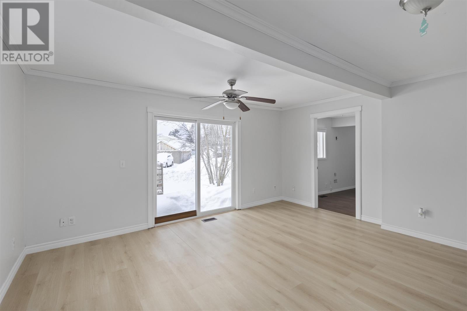 32 Main St, Iron Bridge, Ontario P0R 1H0 - Photo 4 - SM260389