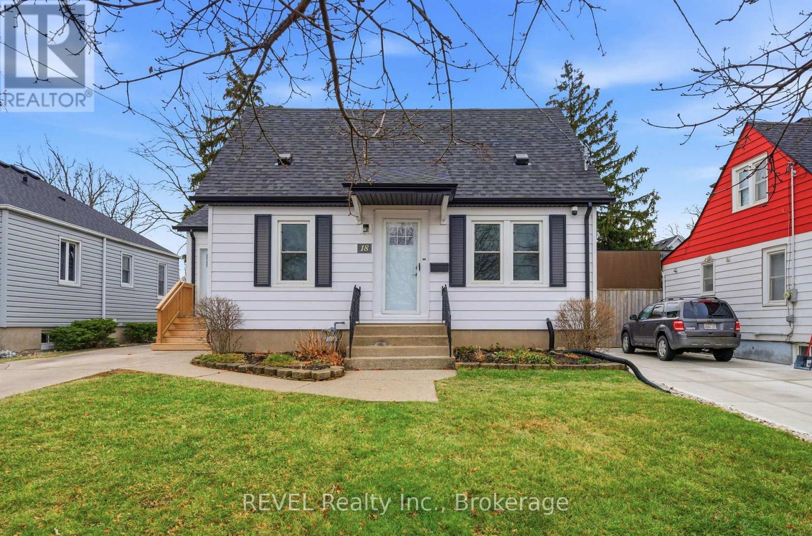 18 Lincoln Avenue, St. Catharines, Ontario  L2P 2C6 - Photo 29 - X12738884