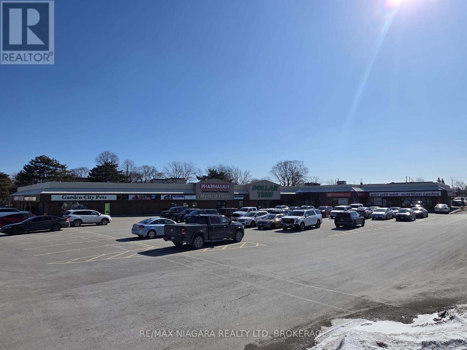 5 - 318 Ontario Street, St. Catharines, Ontario  L2R 5L8 - Photo 11 - X12748916